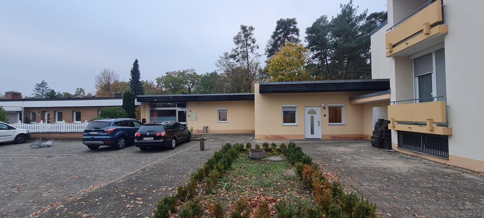 Schoene Hostel Mit Eigene Parking Netflix Youtube Нюрнберг Екстериор снимка